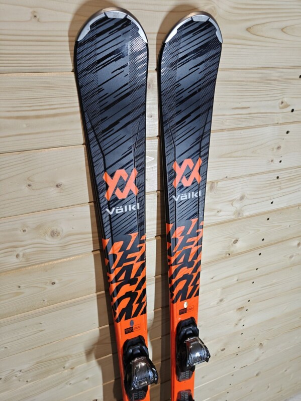 LYŽE VOLKL DEACON XT 161CM --MODEL 2024--